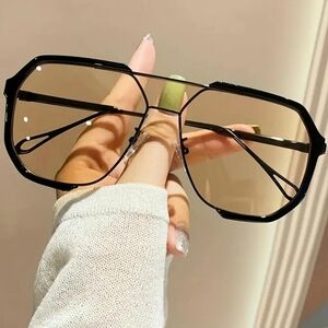 Black and Tan Women's Sunglasses